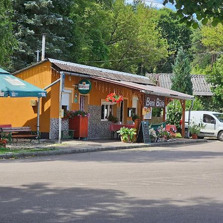 Kristof Vendeghaz Hotel Bükkszék Kültér fotó