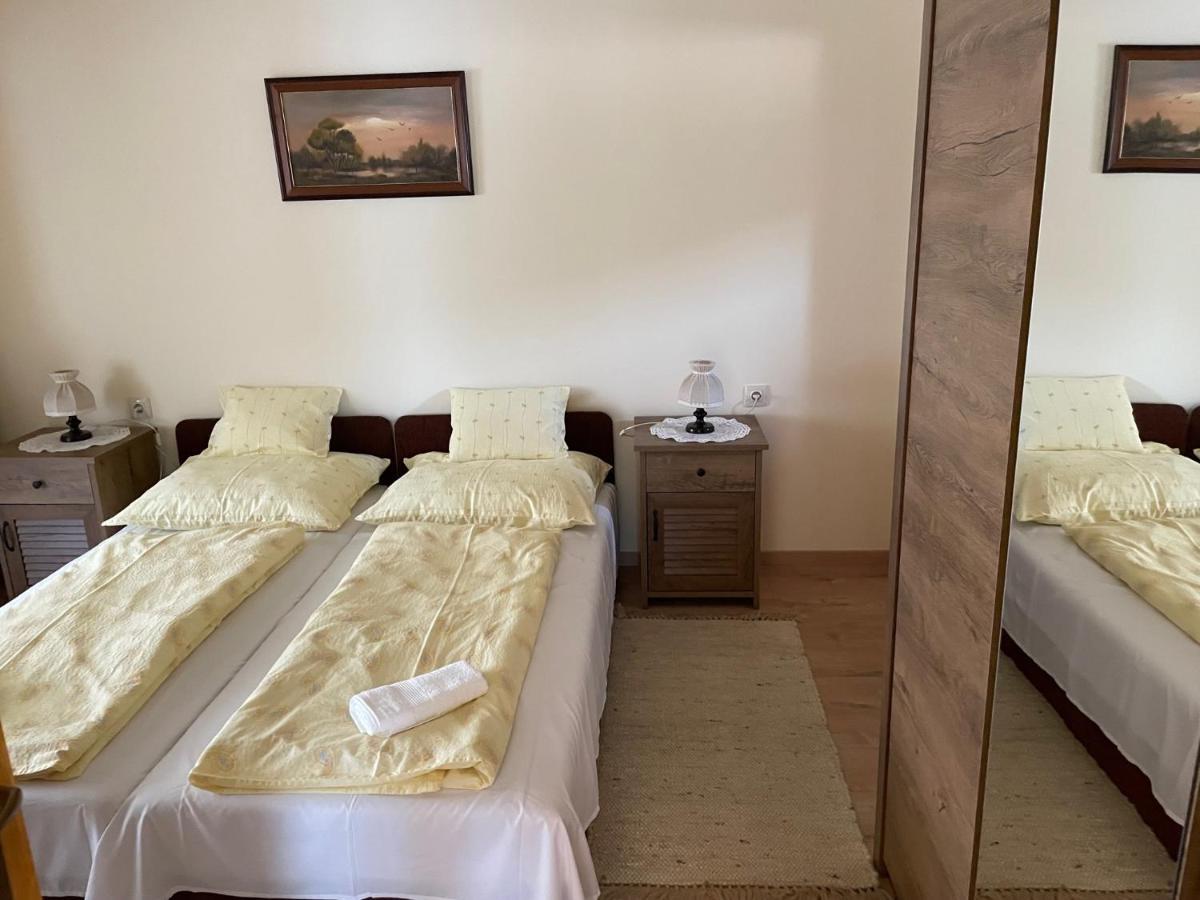 Kristof Vendeghaz Hotel Bükkszék Kültér fotó